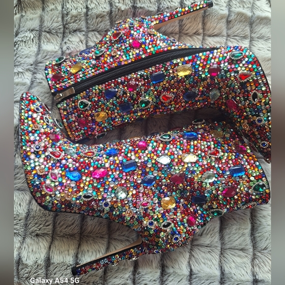 Rhinestone boots - Picture 2 of 5